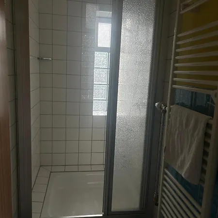 بيت ضيافة Zimmermann أونترونهلدينغين